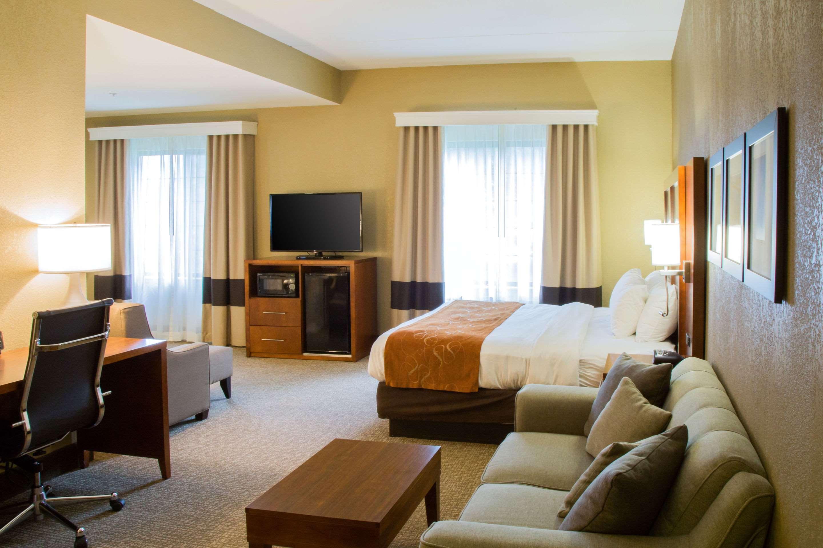 Comfort Suites Grand Rapids South Zewnętrze zdjęcie